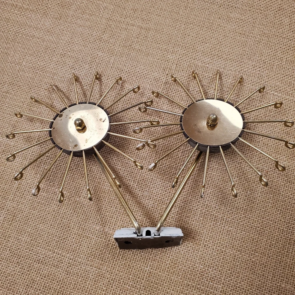 Vintage Swank Wall Mount Rotating Tie Rack Holds 36 Ties